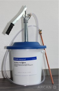 ARCAN Bauchemie  Maschinen und Packer » Maschinen » HydroBloc Pumpe AM-003 Handpumpe 715